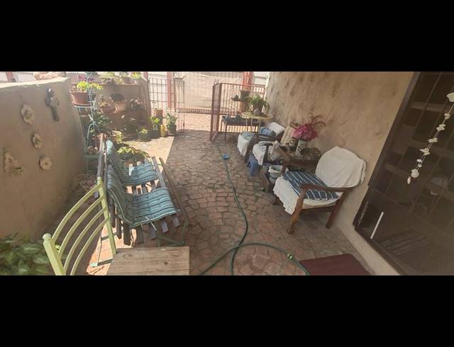 3 BEDROOM HOUSE FOR SALE IN CLAREMONT